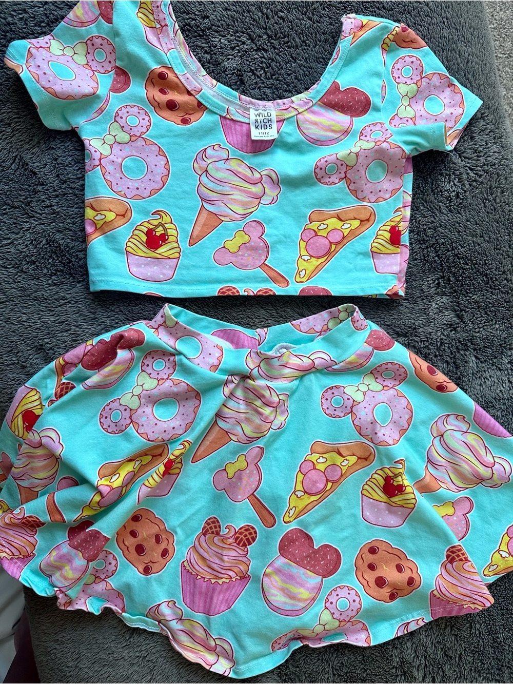 Wild Rich Kids Disney Snacks Matching Set. Size 11-12. So cute for Disney!!